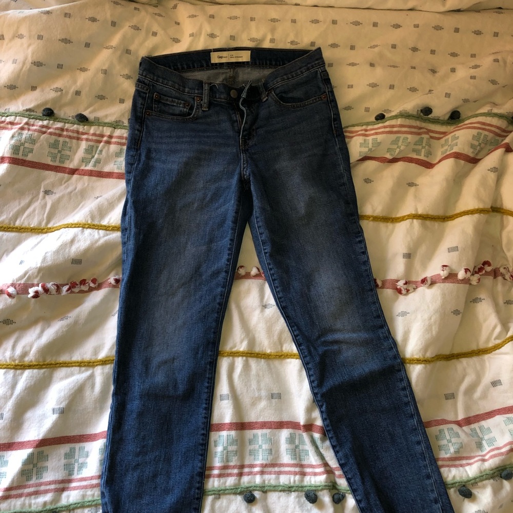 Gap jeans!